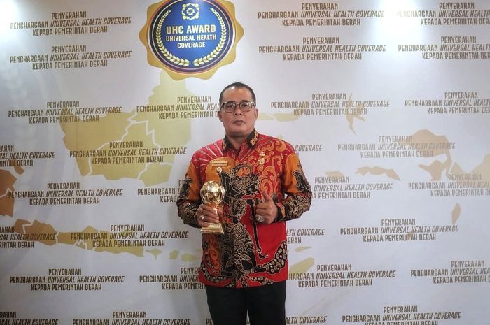 Peserta Jkn Di Kota Medan Lebih Dari Persen Medan Raih Uhc Award