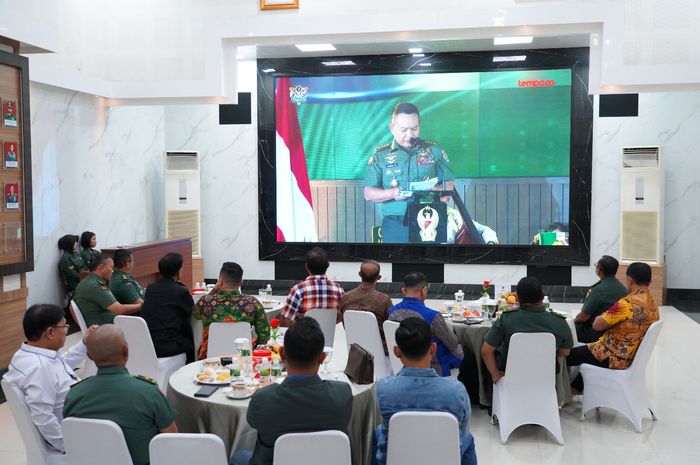 Kodam II Sriwjaya Gelar Nobar Puncak KASAD Award 2023 Pemberian