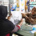 Sambut HUT ke-49, PT Timah Kembali Berikan Pelayanan Kesehatan Gratis Bagi Masyarakat Melalui Mobil Sehat 