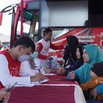 Bulan Bakti HUT ke-49 PT Timah, Ratusan Warga Opas Indah Nikmati Pelayanan Kesehatan Gratis di Mobil Sehat