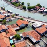 Tenggelamnya Desa Mayangan: Ketika Dampak Perubahan Iklim Terjadi Tepat Di Depan Mata