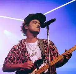 Makna Lagu 'Risk It All' Bruno Mars yang Ceritakan Pengorbanan Cinta