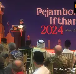 Pejambon Ifthar: Menlu Retno Serukan untuk Perkuat Solidaritas Kemanusiaan