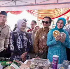 Dibuka Wakil Gubernur Kalsel, Pasar Murah di Halaman Kantor Disbunak Kalsel Ludes Diburu Warga