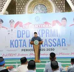 Perkuat Peran Masjid, Munafri Arifuddin Lantik Pengurus DPD BKPRMI Makassar