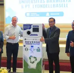 UB Gandeng Perusahaan Industri Global Hadirkan Mesin Penukar Botol Plastik