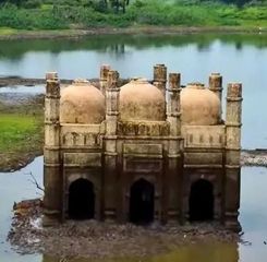 Bukti Kuasa Allah, Masjid Berusia 120 Tahun di India Muncul Kembali setelah Tenggelam 3 Dekade