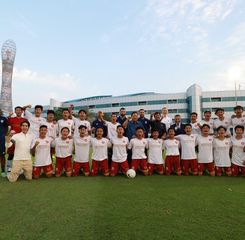 Prabowo dan Indra Sjafrie Tengok U-17 Persib di Qatar