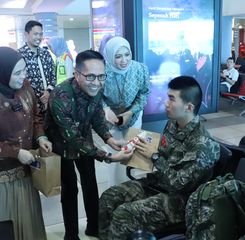 Ratu Dewa Gandeng Garuda Indonesia, UMKM Palembang Semakin Mendunia di Hari Pelanggan Nasional 