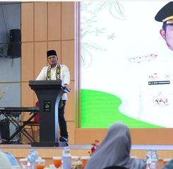 Gubernur Harum Tekankan Pemkab Berau dalam Kelola Penyediaan Air Bersih