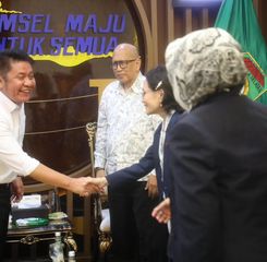 Gubernur Herman Deru Dorong UMKM Muara Enim Bangun Identitas Produk untuk Naik Kelas