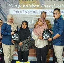 Sambut HUT ke-45, PTBA Padukan Bantuan Pangan dan Edukasi Gizi untuk Masyarakat Lawang Kidul