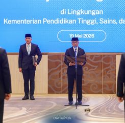 Perkuat Tata Kelola Pendidikan Tinggi, Mendiktisaintek Lantik Jajaran Pimpinan PTN