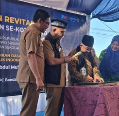 Mendikdasmen Abdul Mu&rsquo;ti Perkuat Pendidikan Inklusif dan Layanan SLB Melalui Pelatihan Guru