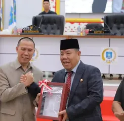 Gubernur Hidayat Arsani Tekankan Kehati-hatian dalam Revisi Perda Zonasi Wilayah Pesisir Babel