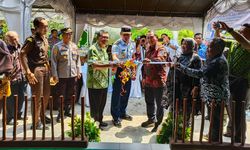 Tingkatkan Pemberdayaan UMKM, PLN Salurkan TJSL Program UKM Berdaya