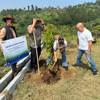 BRI Life Perkuat Program Sosial dan Lingkungan Lewat Sejumlah Inisiatif CSR