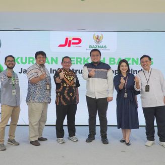 PT Jakarta Infrastruktur Propertindo (JIP) Dorong Nilai Keagamaan dan Sosial Lewat Program Kurban Idul Adha