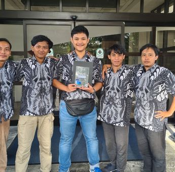 Bangga! Mahasiswa Indonesia Raih Juara Tiga Kompetisi Internasional Peluncuran Satelit Bidang Dirgantara di Virginia Amerika Serikat