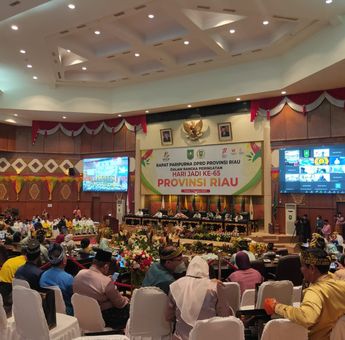 Peringatan Hari Jadi Riau Ke-65, Gubernur Riau Sampaikan Upaya Pemerintah Untuk Mencapai Riau Unggul