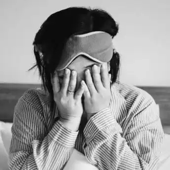 Nggak Habis Pikir! 4 Zodiak Tukang Insomnia dan Suka Begadang: Ada Pisces, Aries, Sagitarius, dan Gemini!