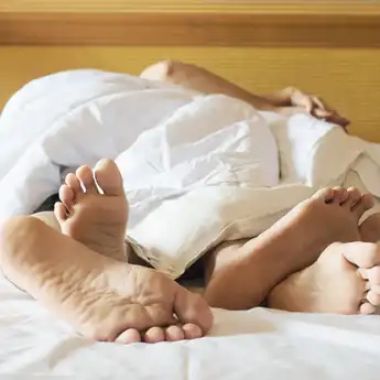 Ngeri Deg-deg Ser, 3 Zodiak yang Dikenal Suka Berfantasi Hot