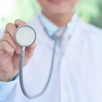 Bertugas Merawat Pasien Covid-19, Satu Dokter di Surabaya Meninggal Karena Terpapar Covid-19 