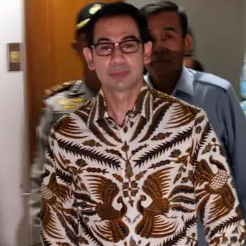 Siapa Saja Artis yang Disebut KPK Menerima Hadiah Dari Wawan?