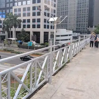 Lepas Atap JPO Sudirman, Anies: Bisa Jadi Tempat Selfie Nanti