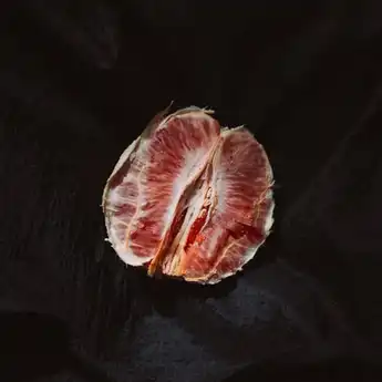 Wanita Harus Tau! Ternyata Inilah 6 Penyebab Vagina Hitam, Apa Saja?