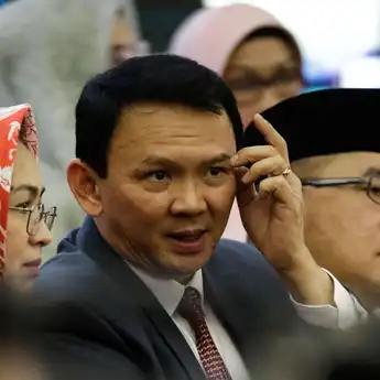 Ahok Resmi Menerima SK Pengangkatan Komisaris Utama Pertamina