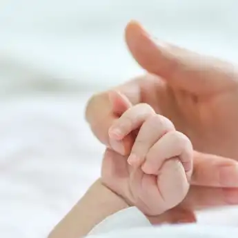 Hoaks Bayi Aneh di India, Kondisinya Disebut 'Harlequin Ichthyosis'