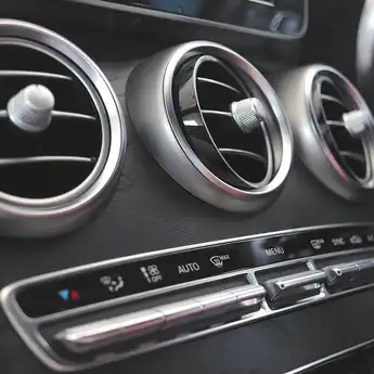 Begini Cara Pemeliharan AC Mobil yang Baik Menurut Ahli Otomotif