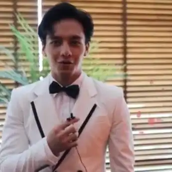 Premier 'Habibie & Ainun 3', Netizen Dihebohkan dengan Kehadiran Jefri Nichol