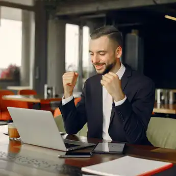4 Tips Mencintai Pekerjaan di Luar Passion Menurut Hingdranata Nikolay