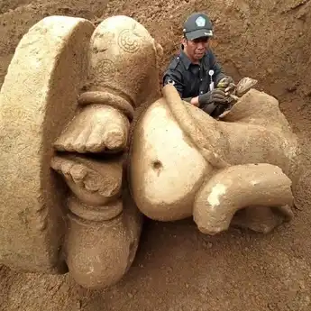 Warga Dieng Digegerkan dengan Penemuan Arca Ganesha Tanpa Kepala Di Sebuah Lahan