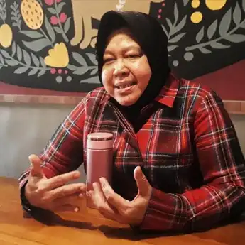 Terungkap! Wali Kota Surabaya Timbun Masker Sejak Januari, Ini Alasan