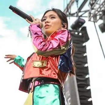 Lirik Lagu dan Chor Gitar 'Vintage' - Niki Zefanya, Baby me and you we vintage