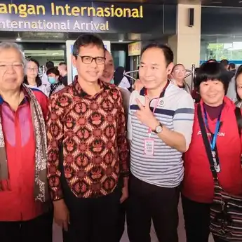 Cibiran Warganet, dan Tanggapan Pihak Terkait Terhadap Sambutan Gubernur Sumbar ke 150 Turis China