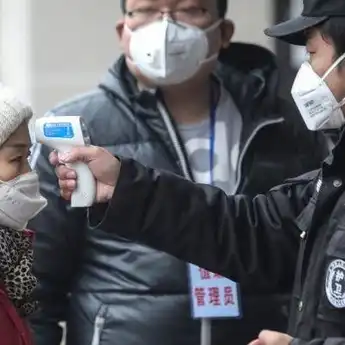 Naik 6 Kali Lipat, Masker di China Dijual Seharga 2 Gram Emas