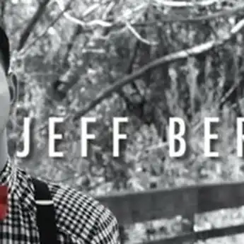 Lirik Lagu Call You Mine - Jeff Bernat, Lengkap dengan Terjemahan