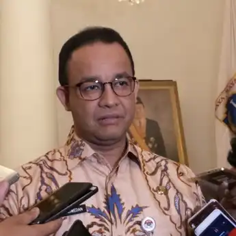 Dianggap Tak Tepat, Anies Enggan Tuntaskan Kemiskinan dengan Memberikan Bantuan