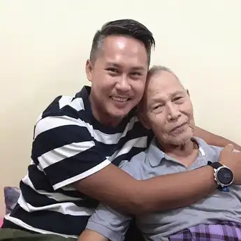 Papi Ernest 'Cokelat' yang Juga Mertua Nirina Zubir Meninggal Dunia
