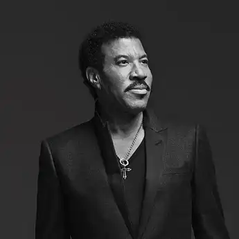 Lionel Richie Ingin Lagu 'We Are The World' Untuk Melawan Virus Corona