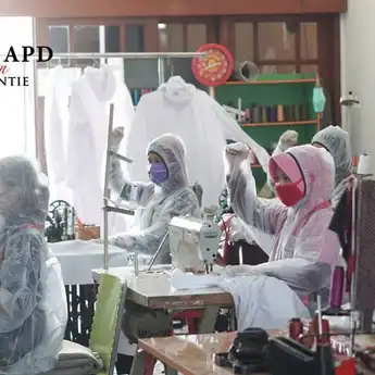 Buat APD Gratis, Anne Avantie Dukung Tenaga Medis Perangi Covid-19