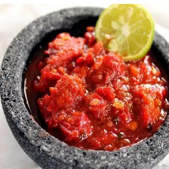 Nikmatnya Untung dari Berbisnis Sambal Produksi Rumahan      
