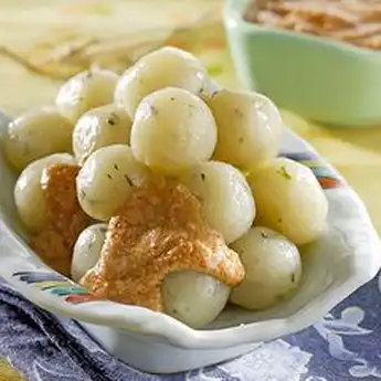 Iseng? Masak Yuk, Ini Resep Cilok Bumbu Kacang, Dijamin Lezat!