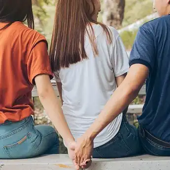 Ini Alasan Masing-masing Zodiak Selingkuh dari Pasangannya, Gemini Gampang Bosan!