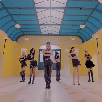 Lirik Lagu 'Dumhdurum' Milik Apink Lengkap Terjamahan Indonesia