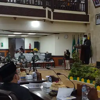 Rapat Paripurna Perdana DPRD Kalsel Sejak Pandemi, Pintu Masuk Dijaga Ketat